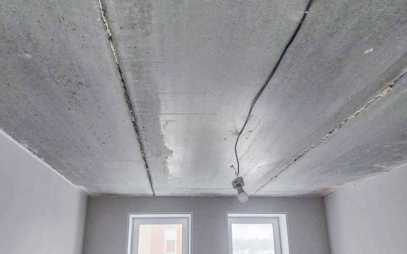 Натяжной потолок в спальне 19 м2